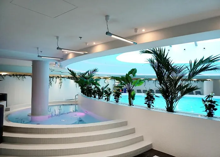 Hanza Tower Ajp Lux Apartment
